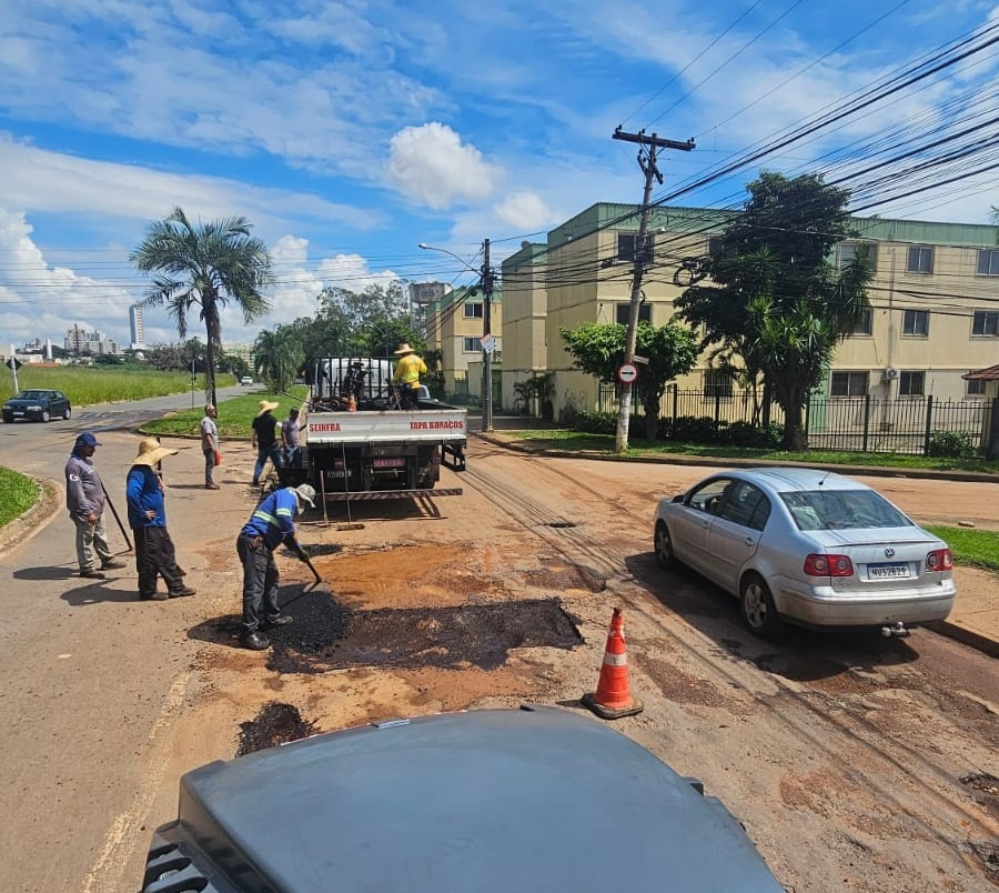 Gestão do prefeito Vilela aumenta equipes da Operação Tapa-buracos