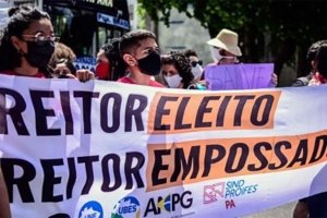 Lei decreta fim da lista tríplice para escolha de reitores