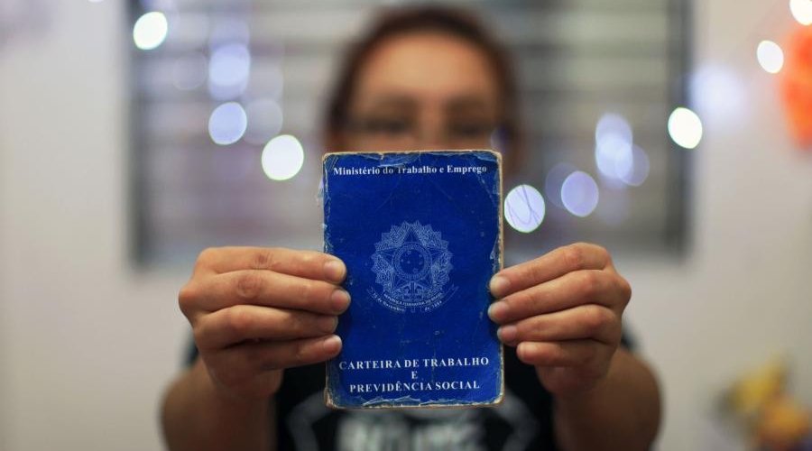 Prefeitura de Aparecida divulga 1.849 vagas de emprego nesta semana