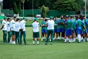 Botafogo-SP x Goiás: Escalações, onde assistir ao vivo e mais