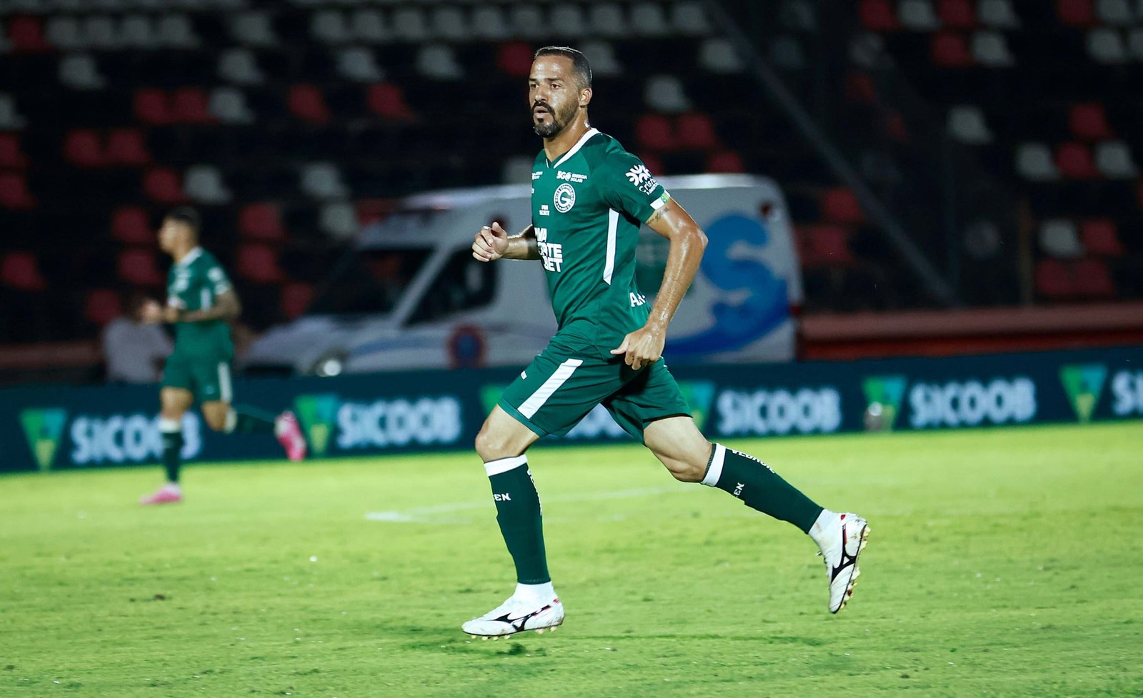 Goiás x Avaí: Escalações, onde assistir ao vivo e mais Goiás