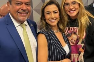 Soraya chama roupa de Virginia de “adolescente” e critica: “Achei que fosse o estilo dela”