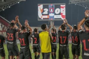 Atlético vence Inhumas e se classifica para semifinal do Goianão 2025