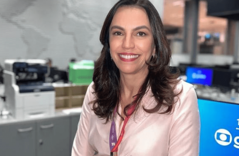 De volta antes da hora: Renata Vasconcellos confunde data das férias e diverte colegas