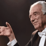 Após retirada de vesícula, maestro João Carlos tem previsão de alta