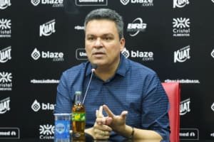 Atlético deve anunciar novo treinador antes do duelo diante do Remo, garante Adson Batista