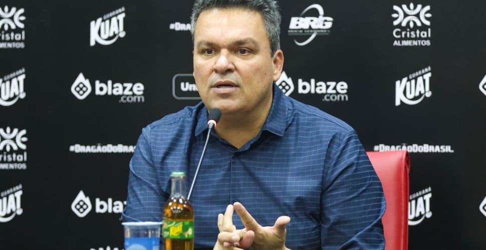 Atlético deve anunciar novo treinador antes do duelo diante do Remo, garante Adson Batista