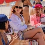 “Vale Tudo” antecipa cena icônica: Maria de Fátima humilha Raquel na praia