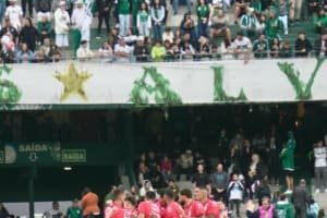 Vila Nova x Paysandu: Escalações, onde assistir ao vivo e mais