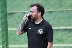 Andrino nega insucesso no Goiás e promete acesso para Série A: “Eu também me machuquei…”