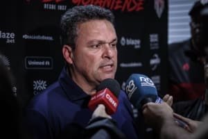 Presidente do Atlético, Adson Batista detalha perfil de novo treinador: “Eu quero…”