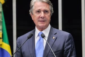 Ex-presidente Fernando Collor é preso após decisão de Moraes