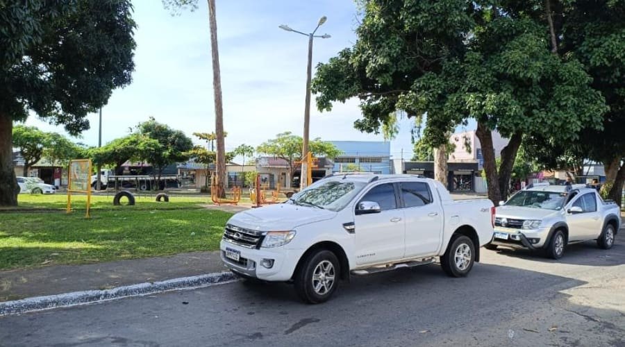 Adolescente é apreendido após furtar caminhonete de oficina onde trabalhava, em Aparecida