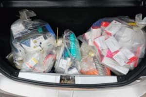 Anvisa e vigilâncias sanitárias interditam clínica de estética em Goiânia