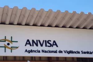 Anvisa suspende venda de cosméticos capilares e itens com ozônio