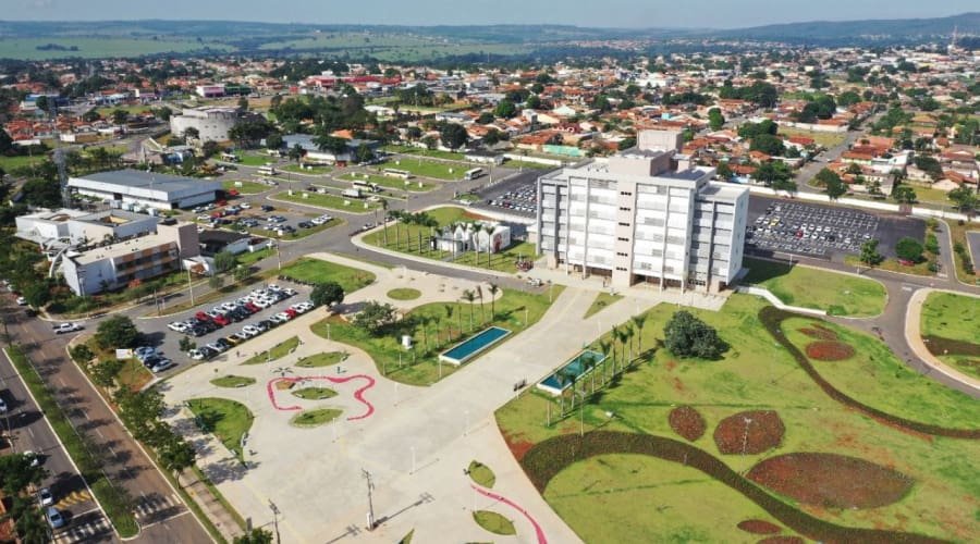 Aparecida mantém serviços essenciais funcionando no feriado prolongado
