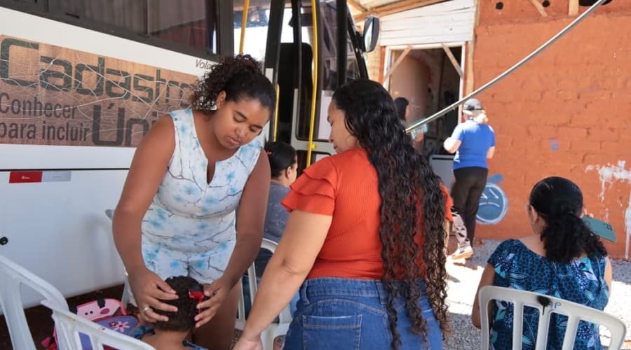 Assistência Social Itinerante leva serviços aos bairros de Aparecida