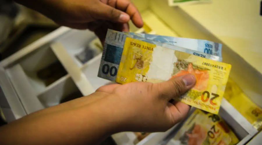BC informa que brasileiros têm R$ 9,13 bilhões em valores para receber