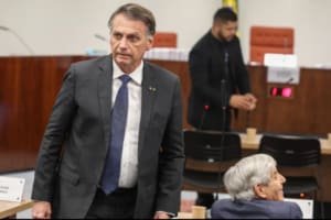 Bolsonaro pede ao STF anulação da delação de Mauro Cid