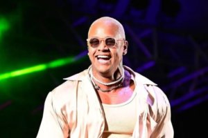 Bora pra folia? Léo Santana também vai estar lá!