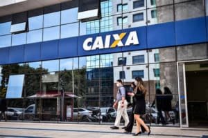 Caixa adia pagamento do saque-aniversário para quem nasceu em março