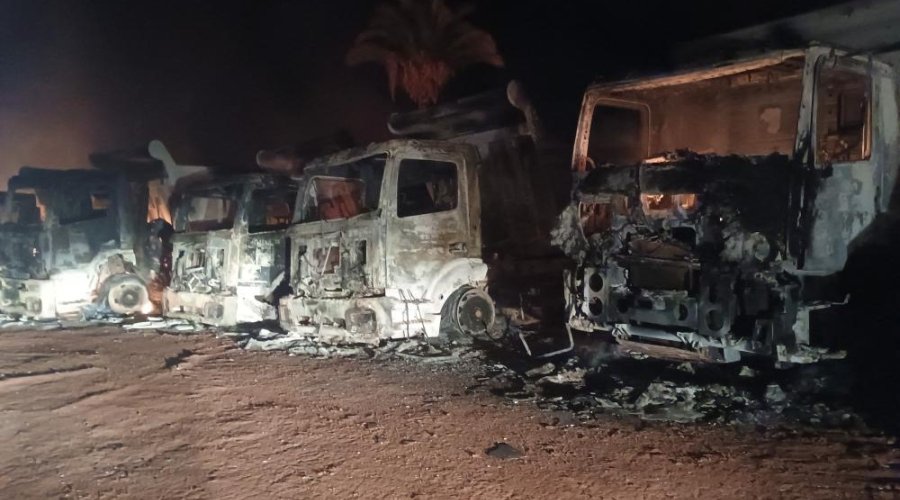 Cigarro aceso causa incêndio que atinge caminhões em Uruaçu