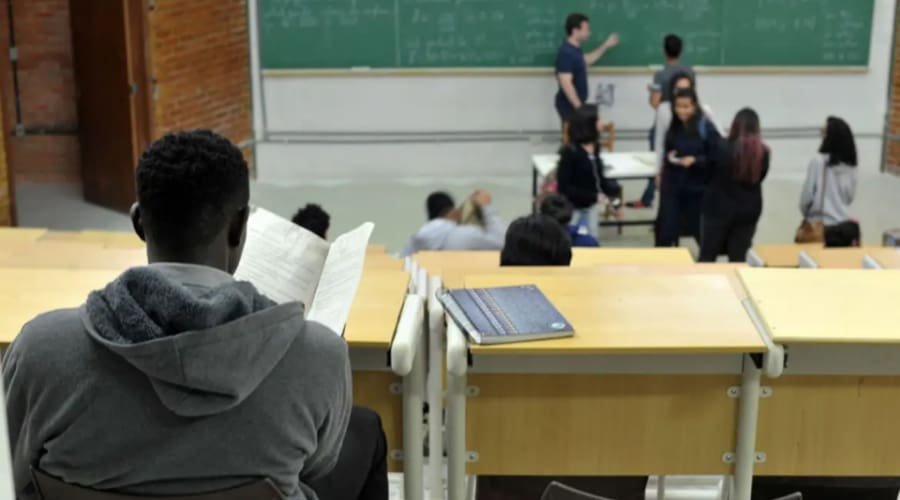 Começam na segunda-feira (14) as inscrições para o Fies deste semestre