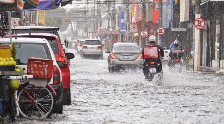 Confira dicas de segurança dos bombeiros para o período chuvoso