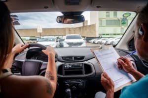 CONTRAN acaba com obrigatoriedade de autoescolas para obter CNH