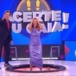 Ticiane Pinheiro protagoniza queda memorável no “Acerte ou Caia!”
