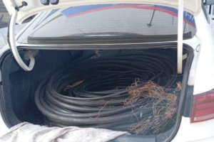 Dois homens são presos por furto de cabos de telefonia em Aparecida