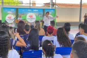EduCanto, com Maria Eugênia, segue até 28/11, em escolas públicas GO