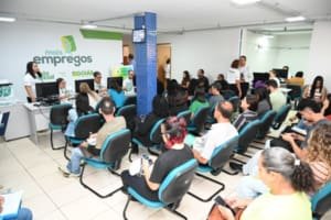 Feirão de Empregos oferta mais de 10 mil vagas