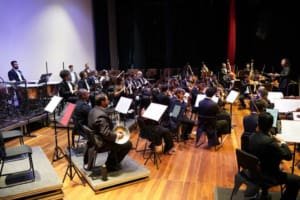 Filarmônica de Goiás faz concerto gratuito no Teatro Basileu França
