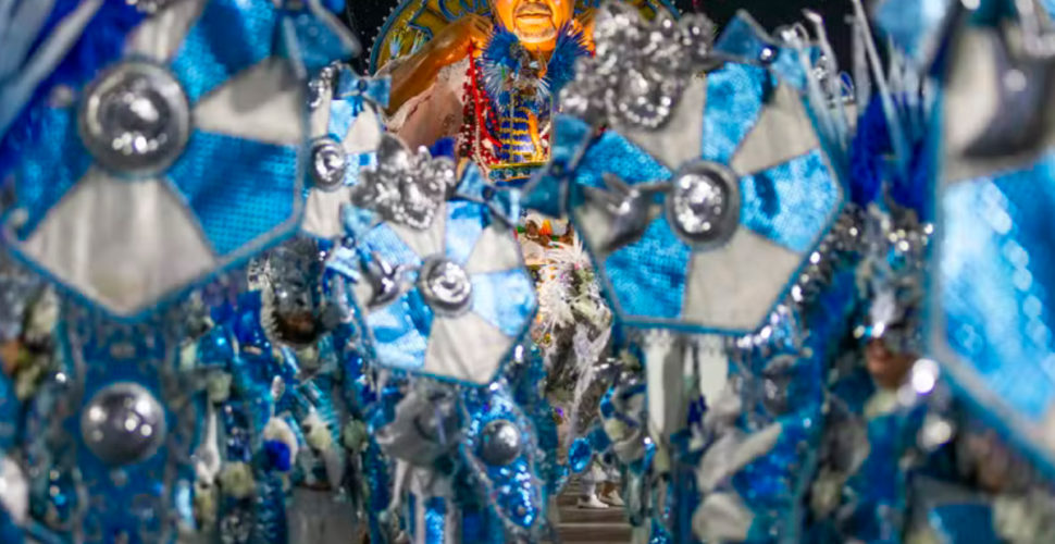 Desfile das campeãs do Rio: 6 escolas retornam para a Sapucaí neste sábado