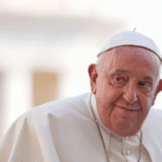 Morte do Papa Francisco inicia processo de sucessão no Vaticano; entenda