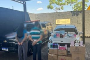 Funcionária é presa por desviar produtos e dinheiro de empresa de cosméticos