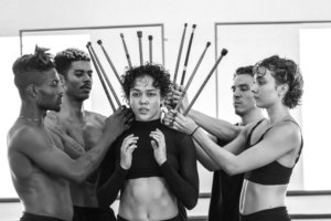 Giro8 Cia de Dança estreia o espetáculo “Ecdise” no Teatro Goiânia