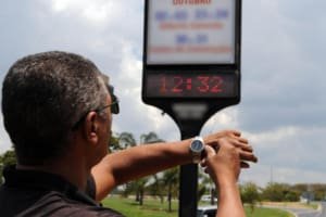 Goiás está entre os estados cotados para voltar ao horário de verão