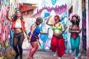 Grupo Carroça estreia “As Fanfarronas” na praça do Jacaré - GRATUITO