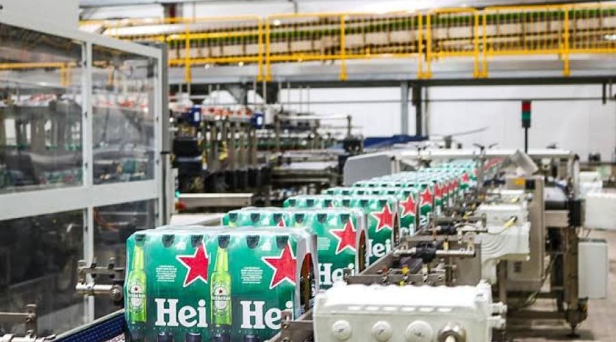 Heineken abre vagas em Goiânia e diversas outras regiões do país; salários vão até R$ 4 mil