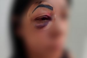 Homem é preso após agredir mulher com soco e roubar celular