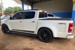 Homem é procurado pela polícia após furtar a própria caminhonete em Jataí