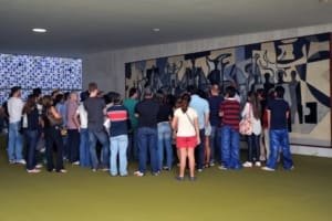 Congresso retoma visitas em inglês e Libras aos fins de semana e feriados