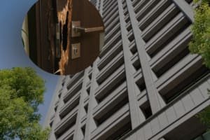 Inquilina flagra proprietário invadindo apartamento com chaveiro e possível comprador