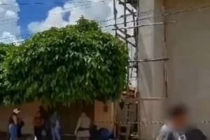 Jovem morre após levar choque e cair de andaime, diz polícia