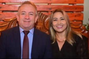 Justiça Eleitoral torna inelegíveis Vilmar Mariano e ex-primeira-dama por abuso de poder