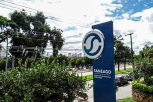Caiado, Daniel e Vilela entregam melhorias em Colégio Militar no Mansões Paraíso