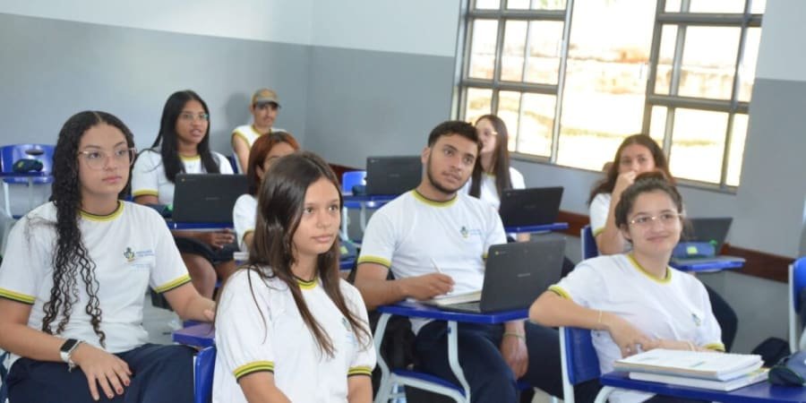 Matrículas escolares estaduais 2026 seguem até 1° de dezembro
