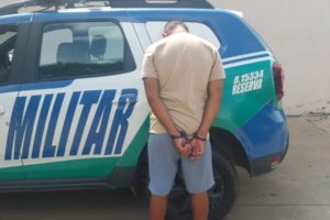 Menos de 10 dias após sair da prisão, homem tenta invadir distribuidora